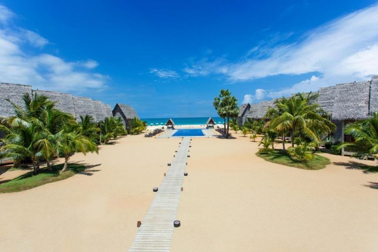 ?Maalu Maalu Resort & Spa 5* – tropikų glėbys sausio darganai pamiršti ??