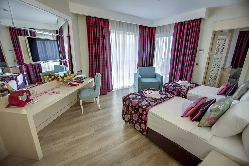 AZURA DELUXE RESORT & SPA — Turkija, Alanija nuotrauka